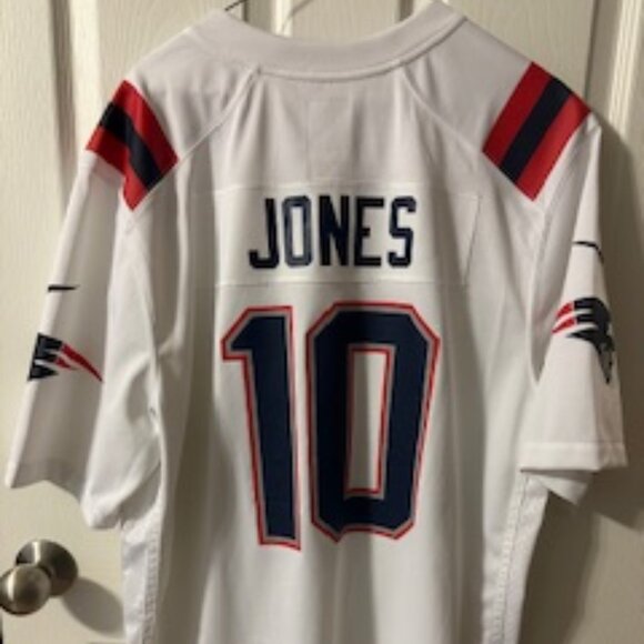 New England Patriots Nike Game Jersey - Mac Jones - Picture 1 of 2